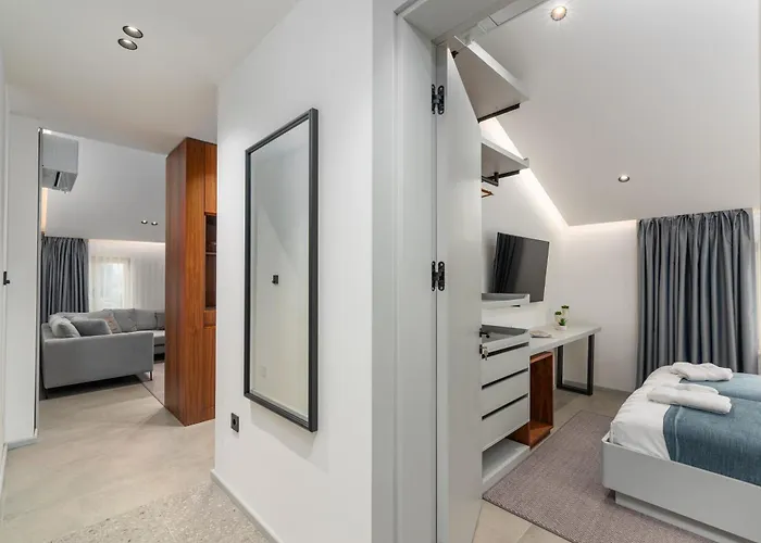 아파트 Arriba Residence 포레치